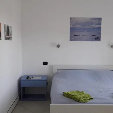 לינה וארוחת בוקר Casa Kara דולצ'אקווה