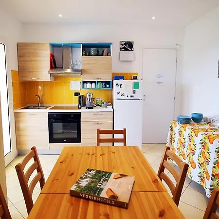 Casa Kara Bed & Breakfast