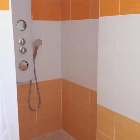 Casa Kara 住宿加早餐酒店